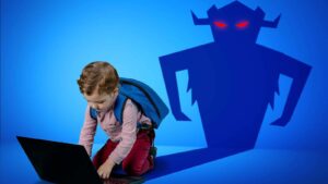 در این موشن با خطرات زورگویی سایبری در کودکان آشنا شوید